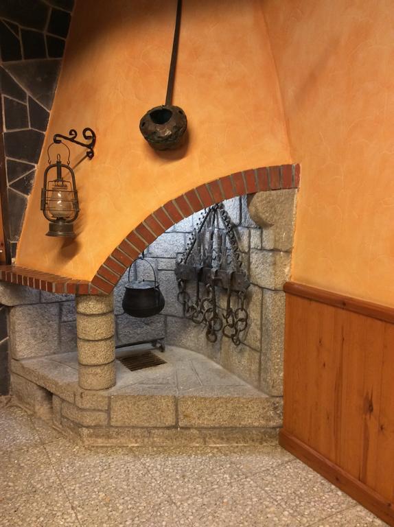 Hotel La Ribera Ribera de Cardós Dış mekan fotoğraf